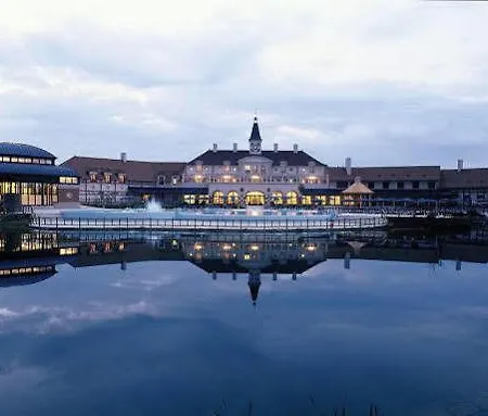 Marriott Village D'ille De France 5* Bailly-Romainvilliers
